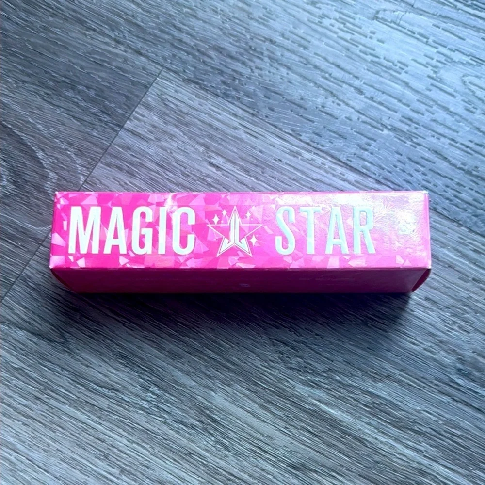Magic Star Concealer C14.5 New in Box